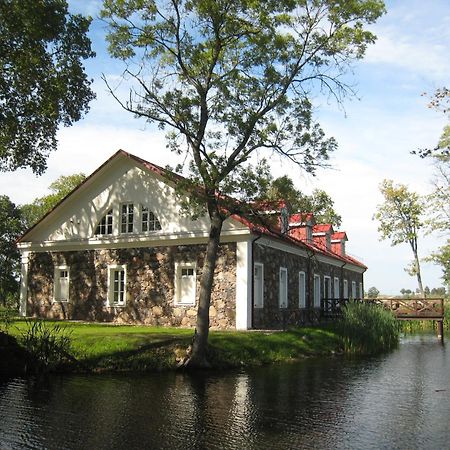 Hotel Bistrampolis Manor Kučiai Exterior foto