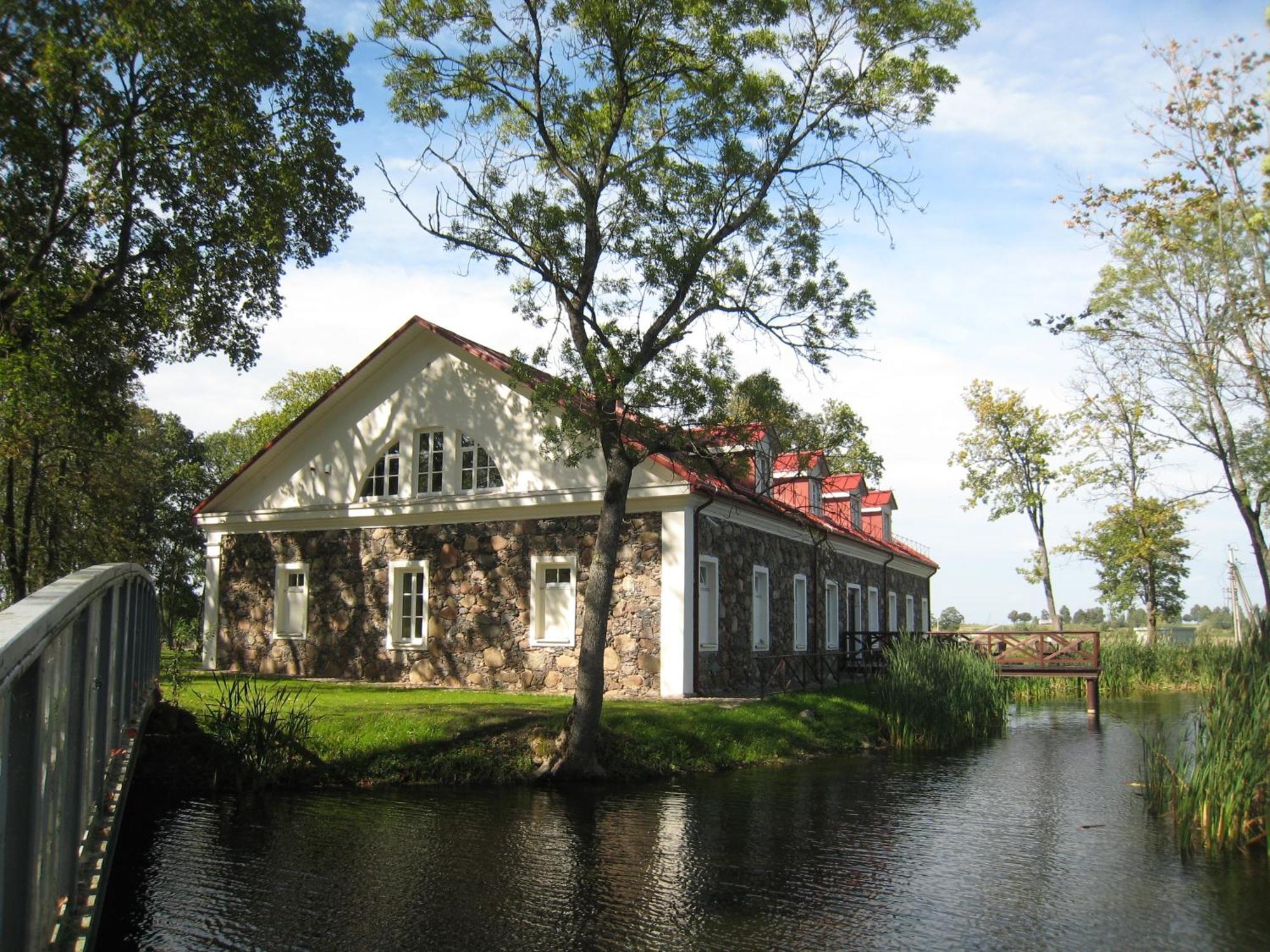 Hotel Bistrampolis Manor Kučiai Exterior foto